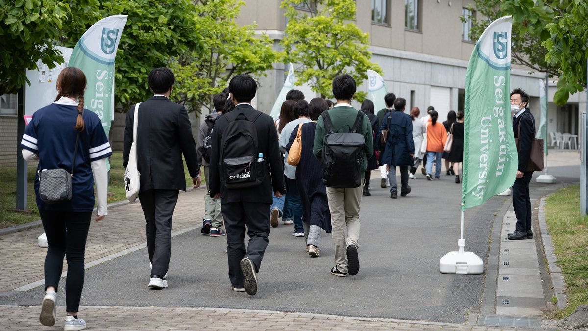 大学オープンキャンパスで何着る？後悔ゼロの服装・質問リスト【2026年最新】