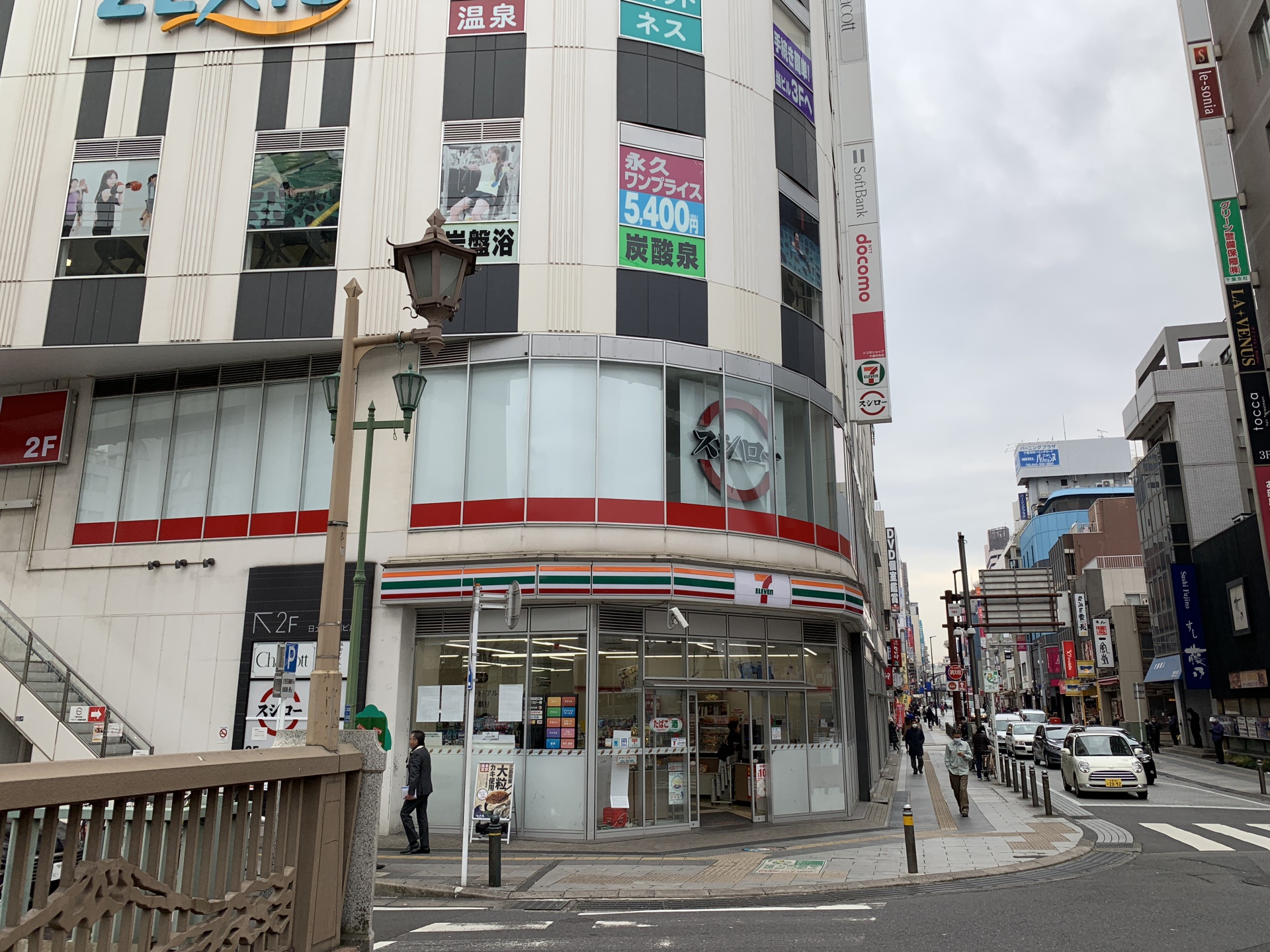スシロー千葉中央店の混雑回避術と待ち時間対策！駐車場や予約を徹底検証
