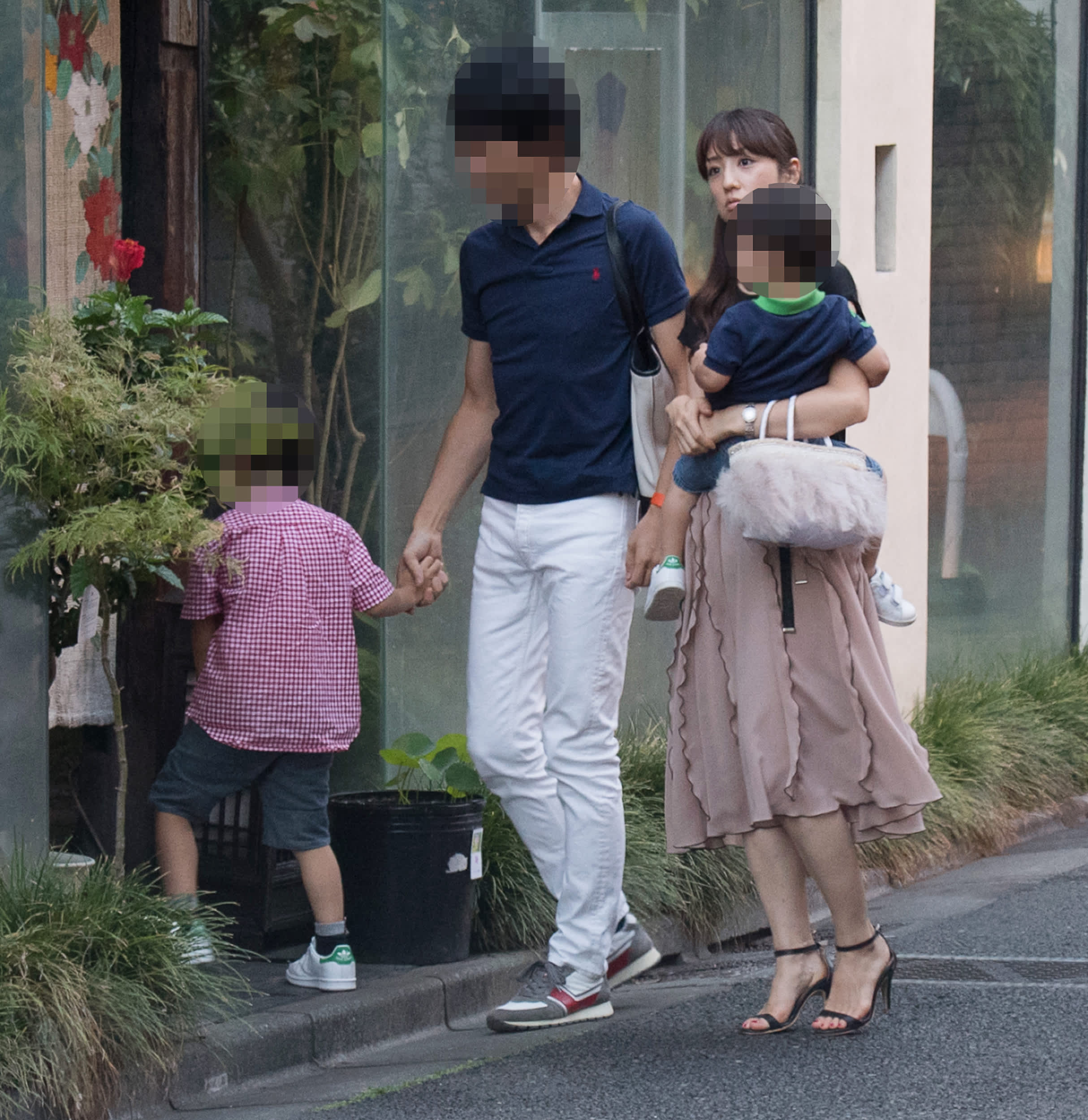 小倉優子の旦那の写真と歴代夫の真相！美容師＆歯科医の素顔と現在