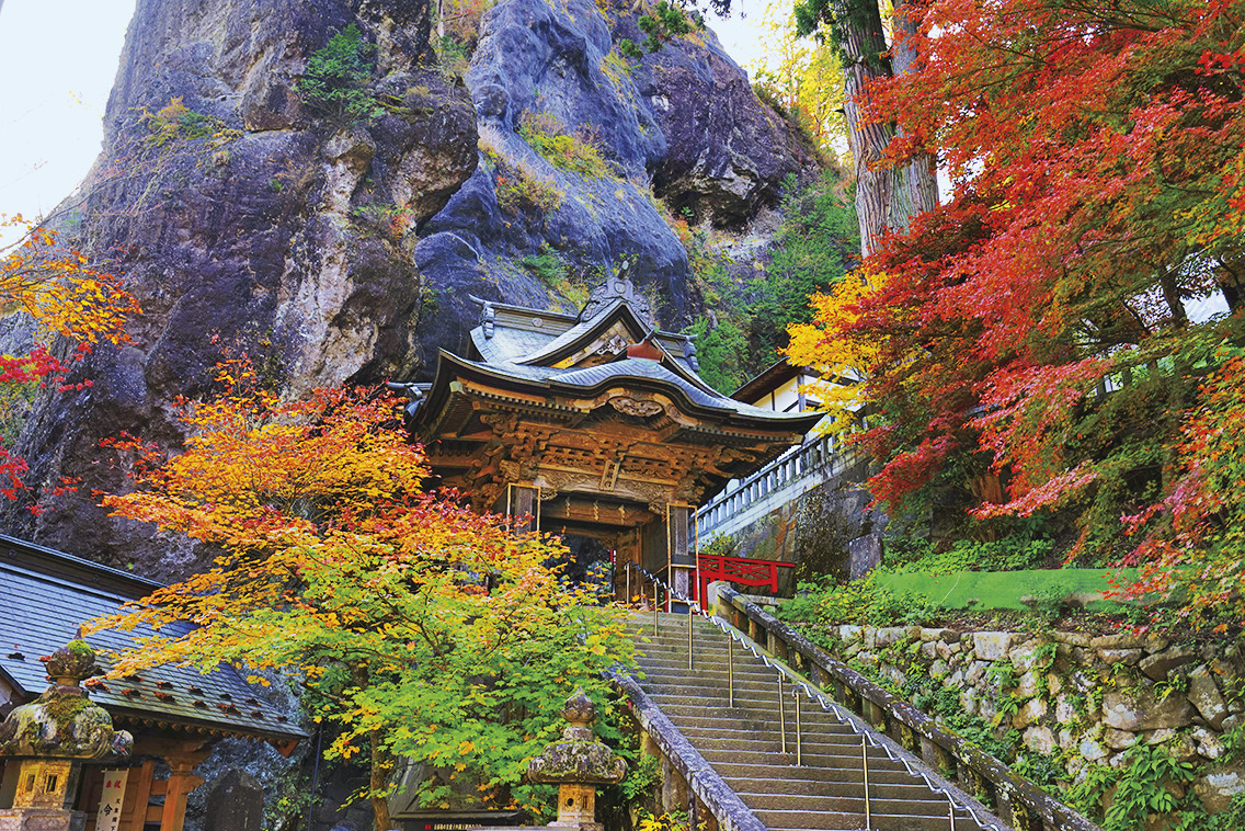 榛名神社のご利益は本当？万能パワースポットの真相と2026年最新巡り方