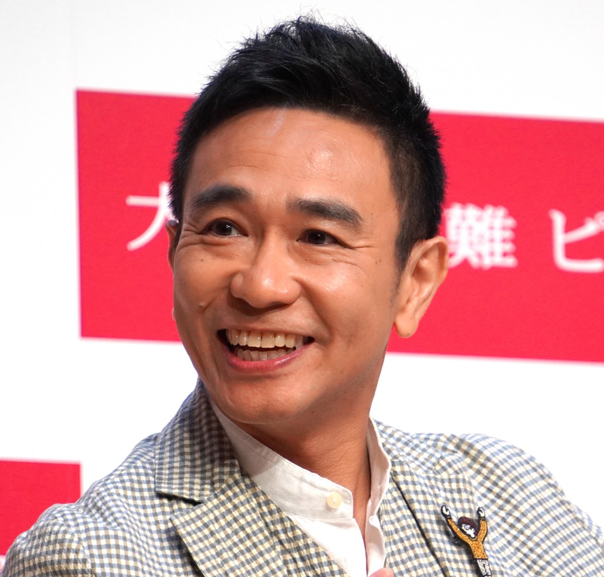 【2026年最新現場ルポ】八嶋智人という「爆ぜる異能」——劇団結成から35年、名バイプレイヤーが切り拓く演技とトークの地平線