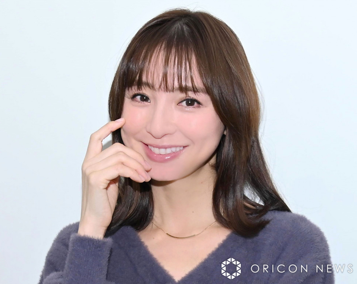 篠田麻里子の所属事務所はどこ？サムデイ破産後の現在と移籍の真相