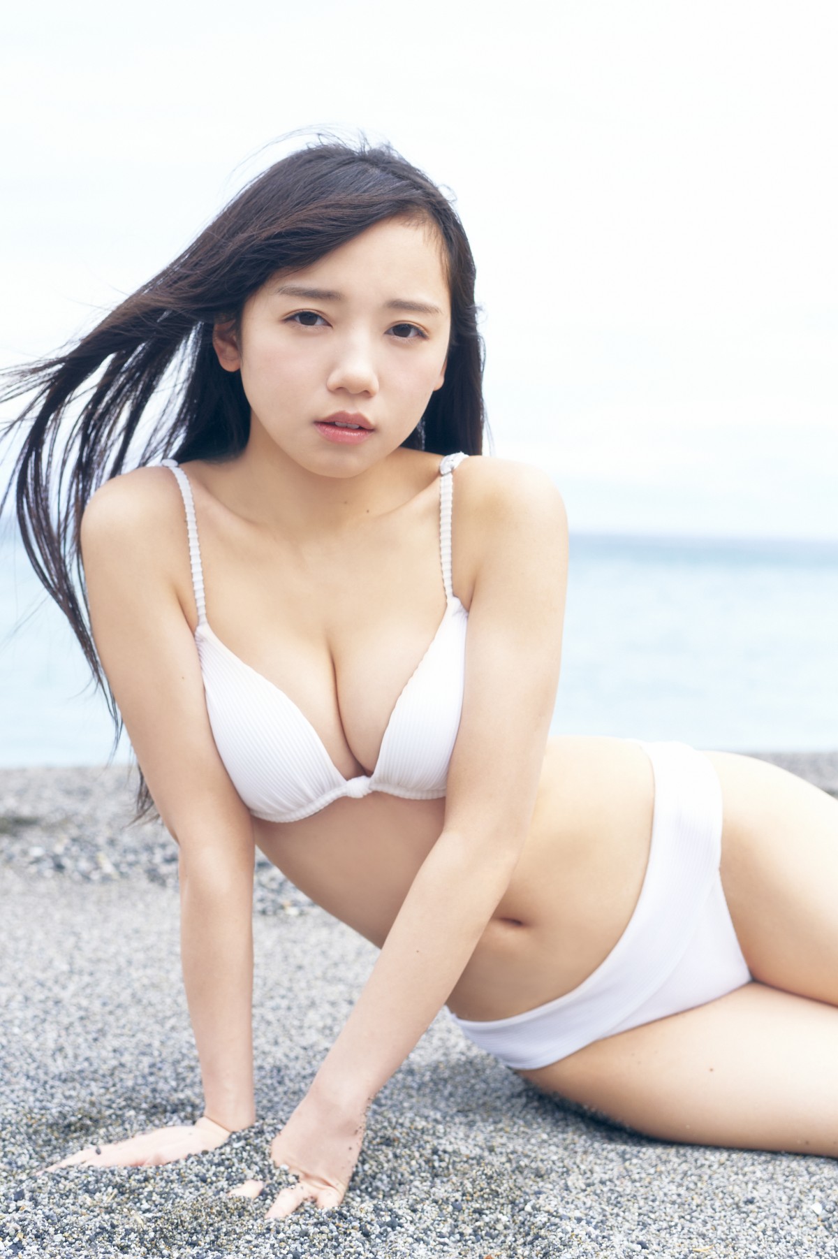 齊藤京子のグラビア進化論！卒業後の最新姿と歴代傑作カットを徹底解剖