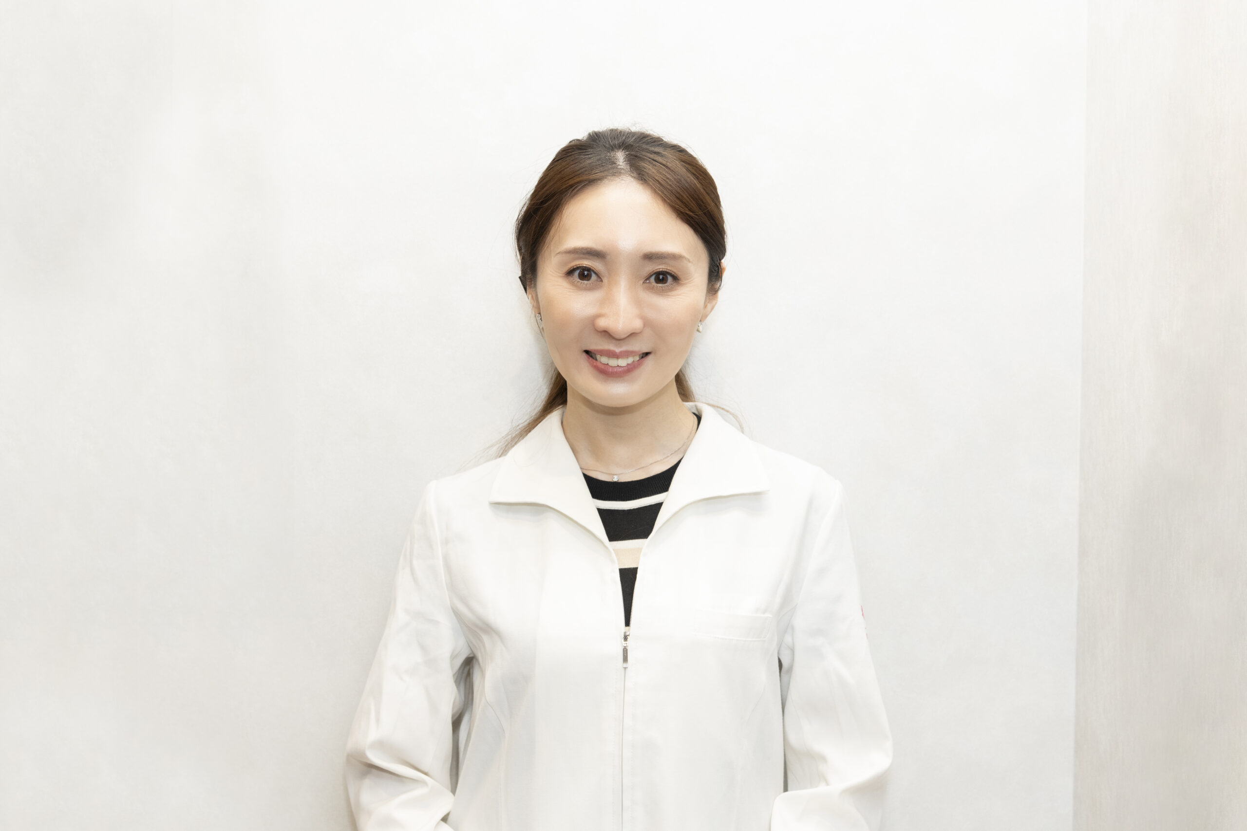 皮膚科で女医が選ばれる理由とは？失敗しない名医の選び方と評判の真相