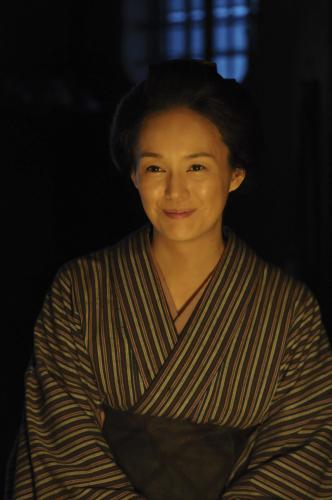 2026年、凛とした佇まいで魅了し続ける奥貫薫——声と演技が織りなす「静かな美学」と現在地