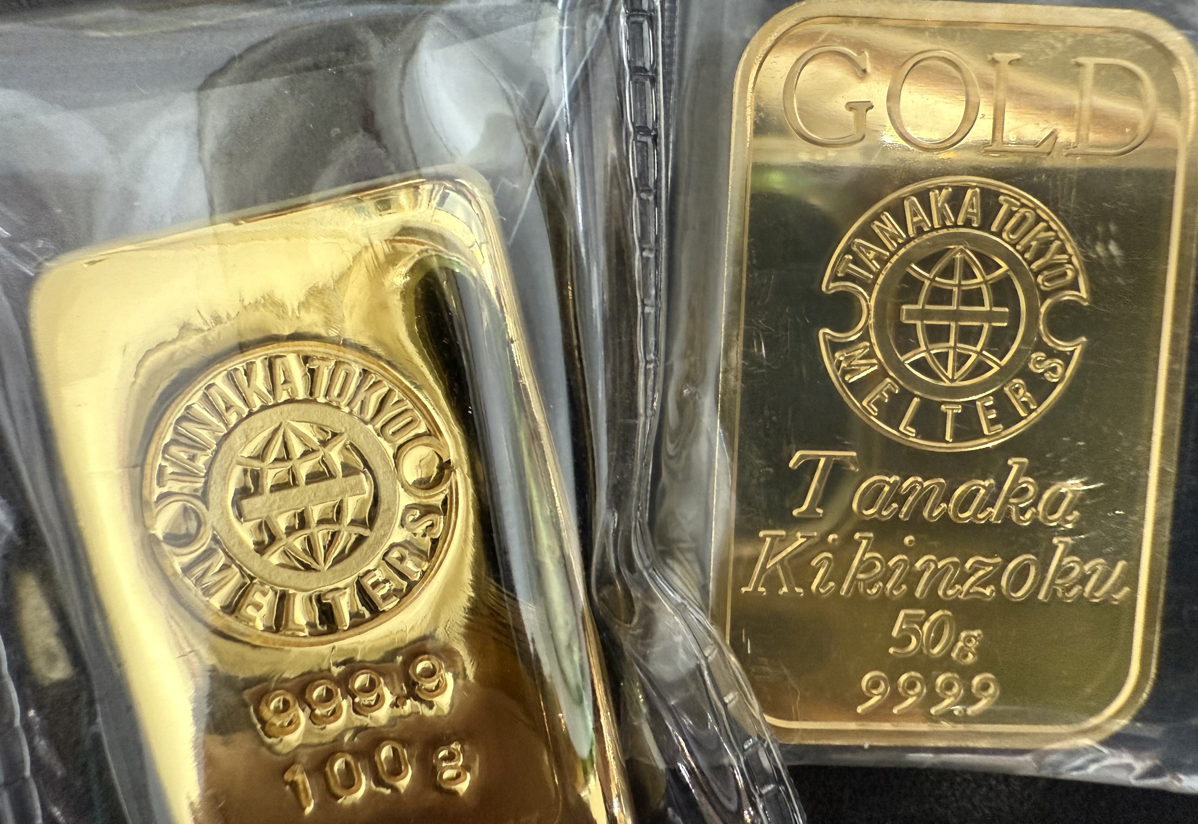 純金100Gの大きさは消しゴム並み？2026最新相場と重さのリアル