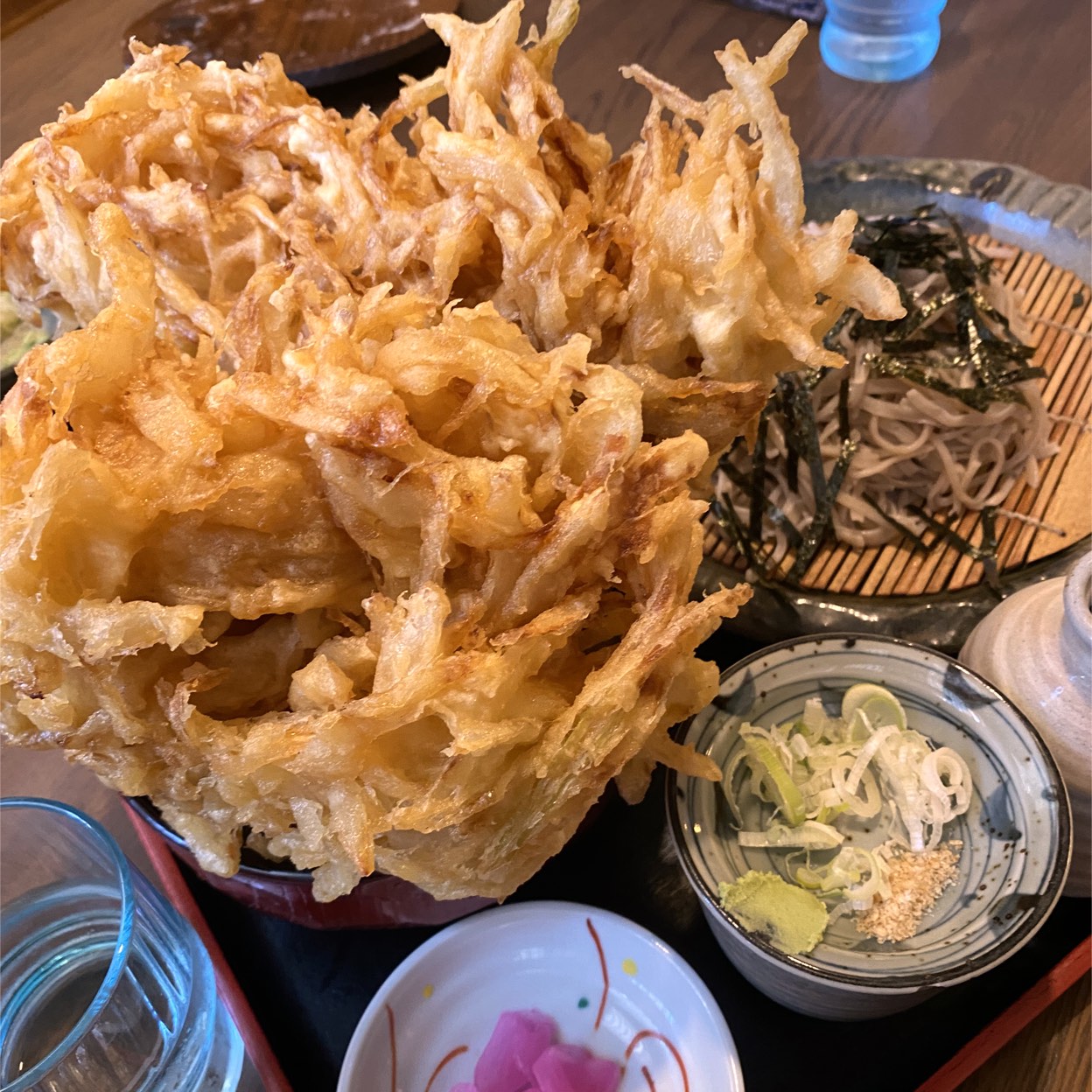飯能「福六十」デカ盛り天丼の衝撃！混雑や値段・持ち帰り真相を徹底追及