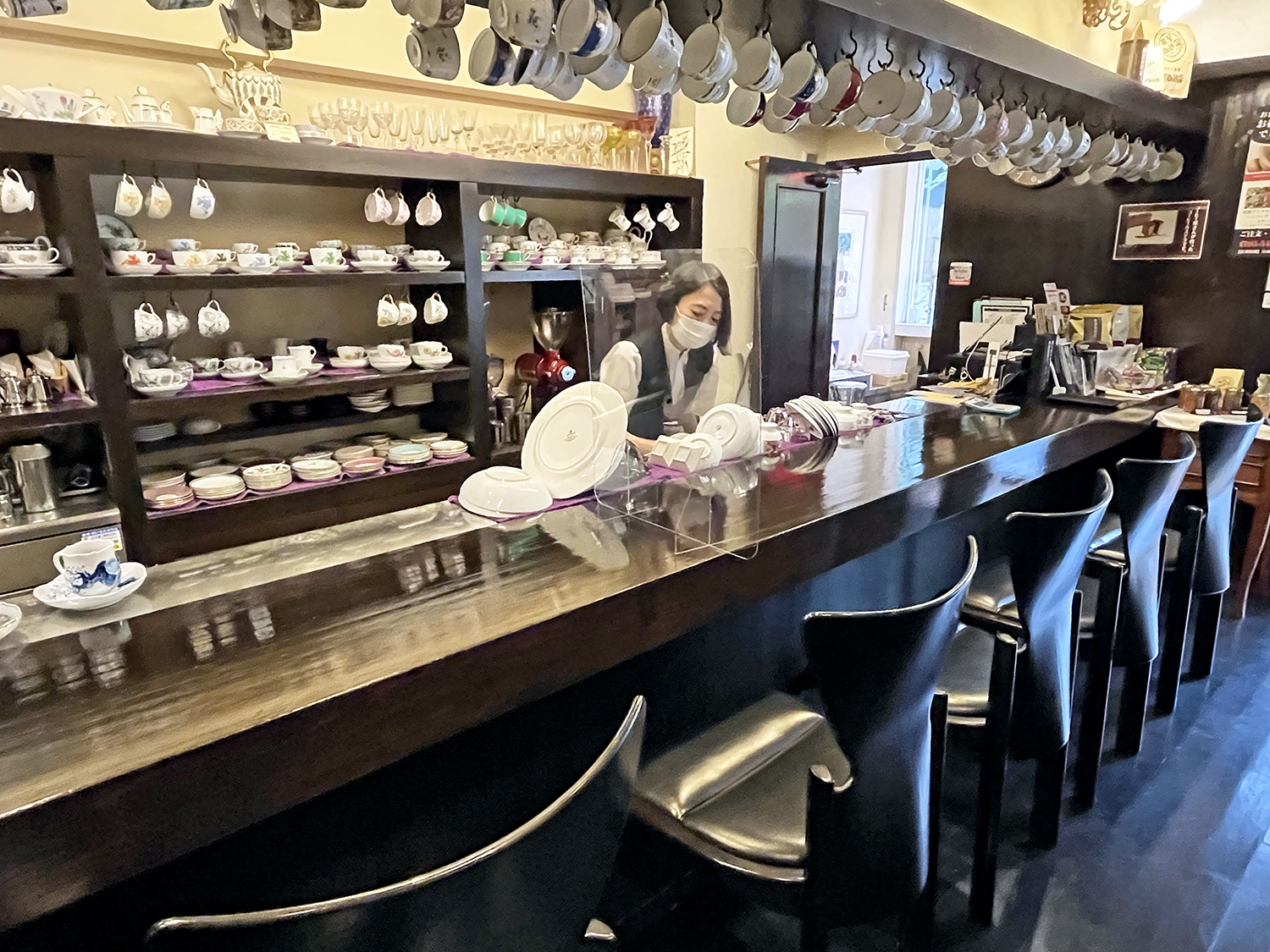 備屋珈琲店恵比寿店が人気な理由を徹底解説！名物シチューと極上珈琲の魅力