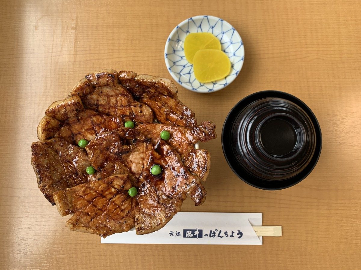 元祖豚丼のぱんちょう徹底攻略｜松竹梅の謎と行列回避術2026
