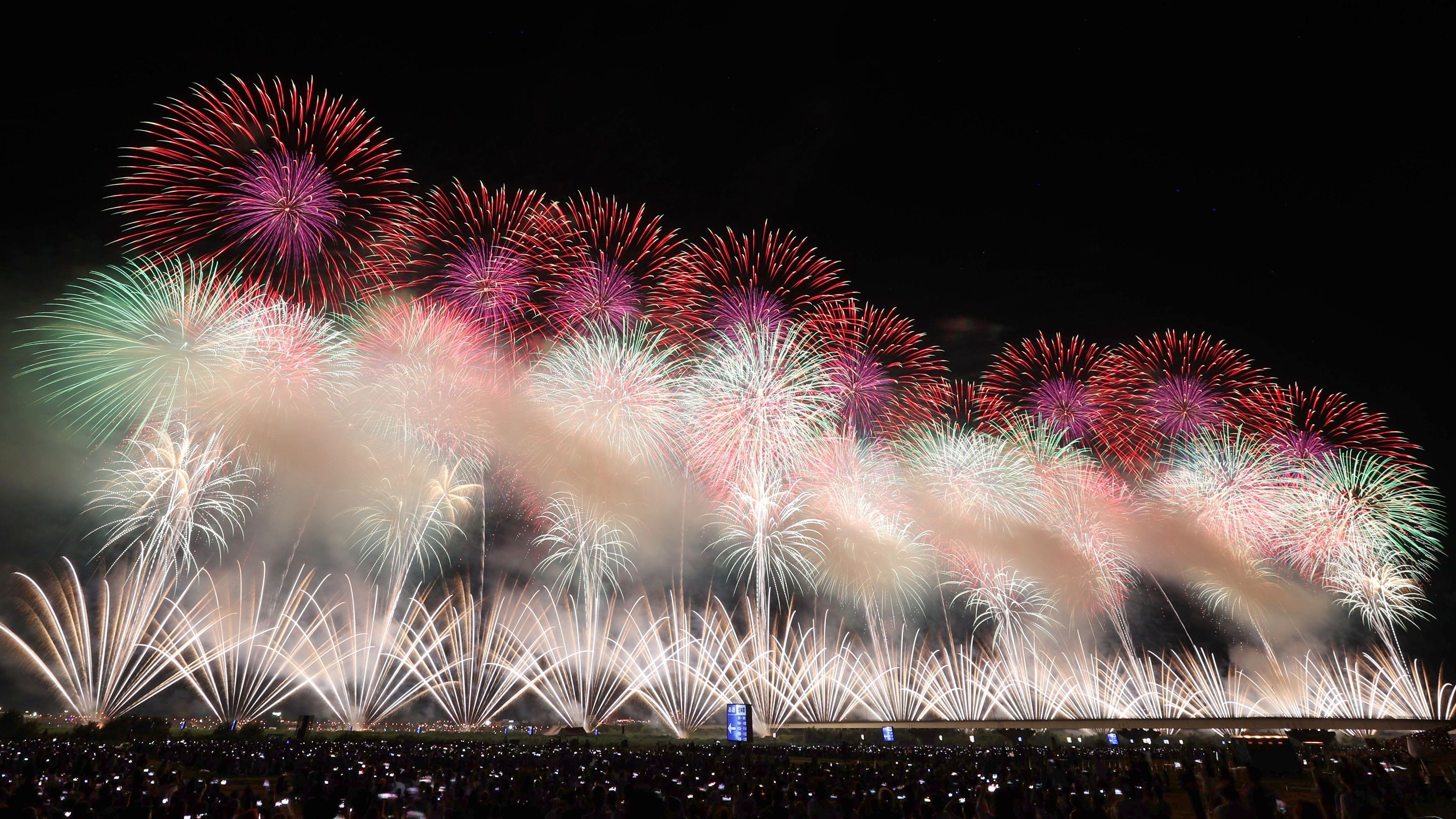 【2026最新】熊谷花火大会の穴場や屋台・有料席チケット完全ガイド