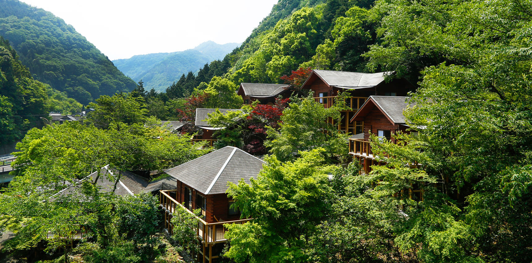 湯山荘阿讃琴南が絶賛される理由！客室露天と里山ヒュッテの真価