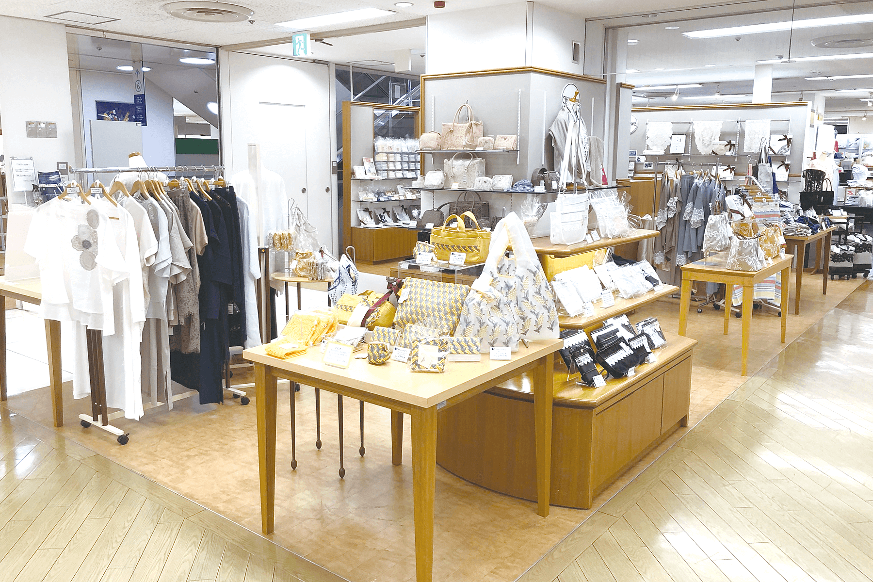 近沢レース店がなぜ今熱狂を呼ぶのか？限定ハンカチ争奪戦と店舗の全貌